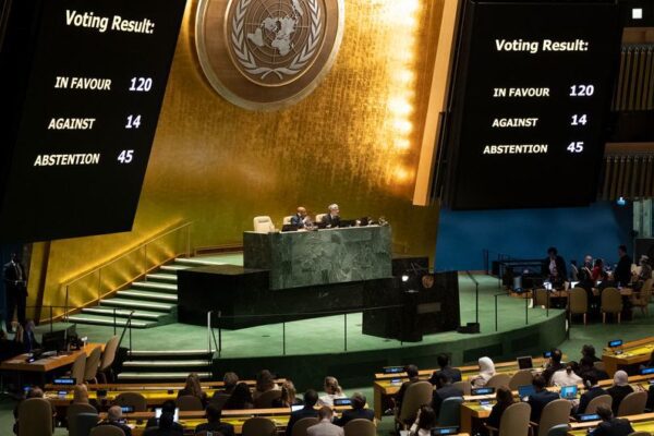 اقوام متحدہ کی جنرل اسمبلی میں انسانی بنیادوں پر غزہ میں جنگ بندی کی تجویز منظور، 120 ممالک کی حمایت