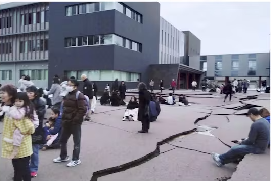 زلزلہ کے 21 جھٹکوں سے لرز اٹھا جاپان، وزیراعظم نے کہا: انتہائی خطرناک ہوسکتی ہے سونامی